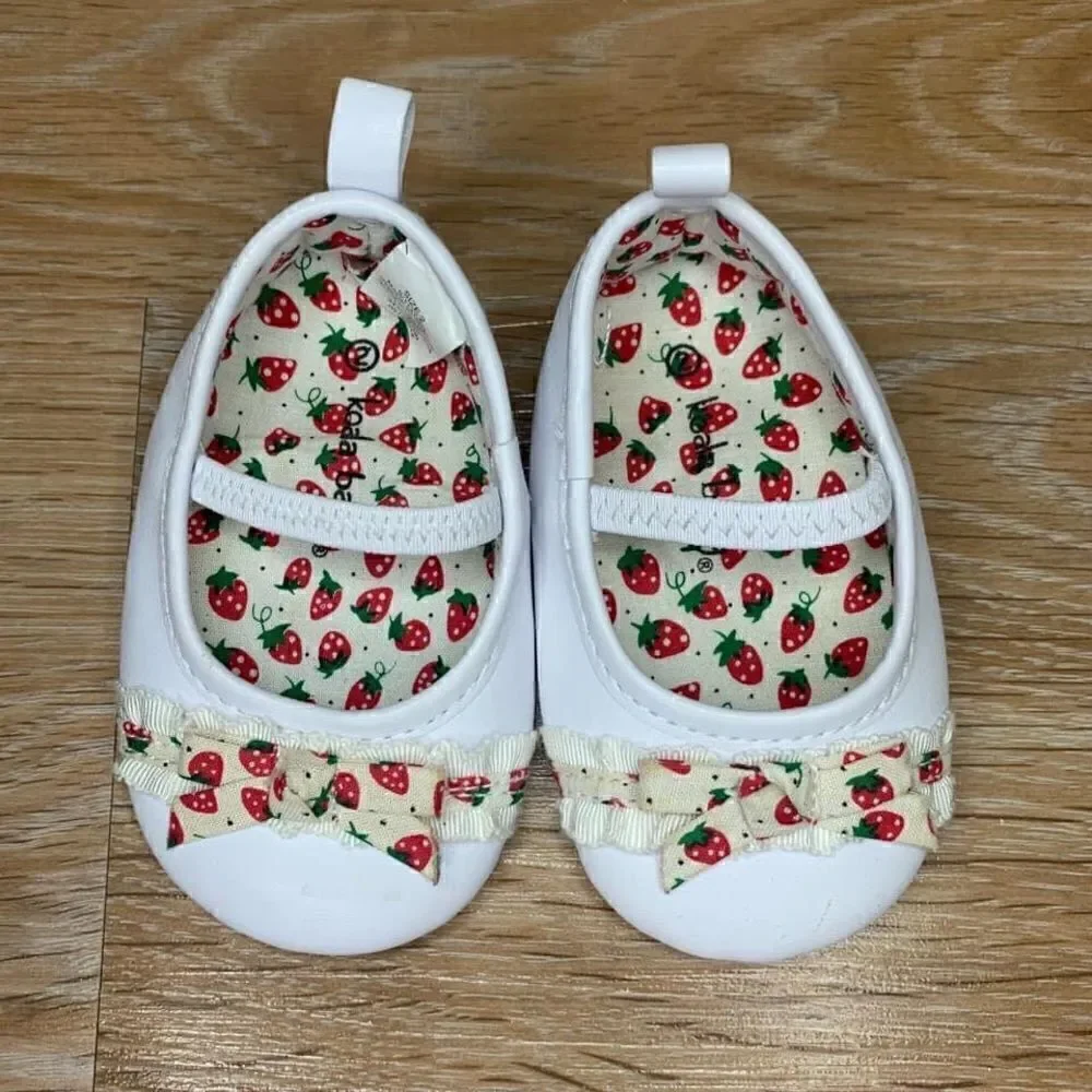 Koala Kids Baby Girl Size 2 White Strawberry Print Shoes
